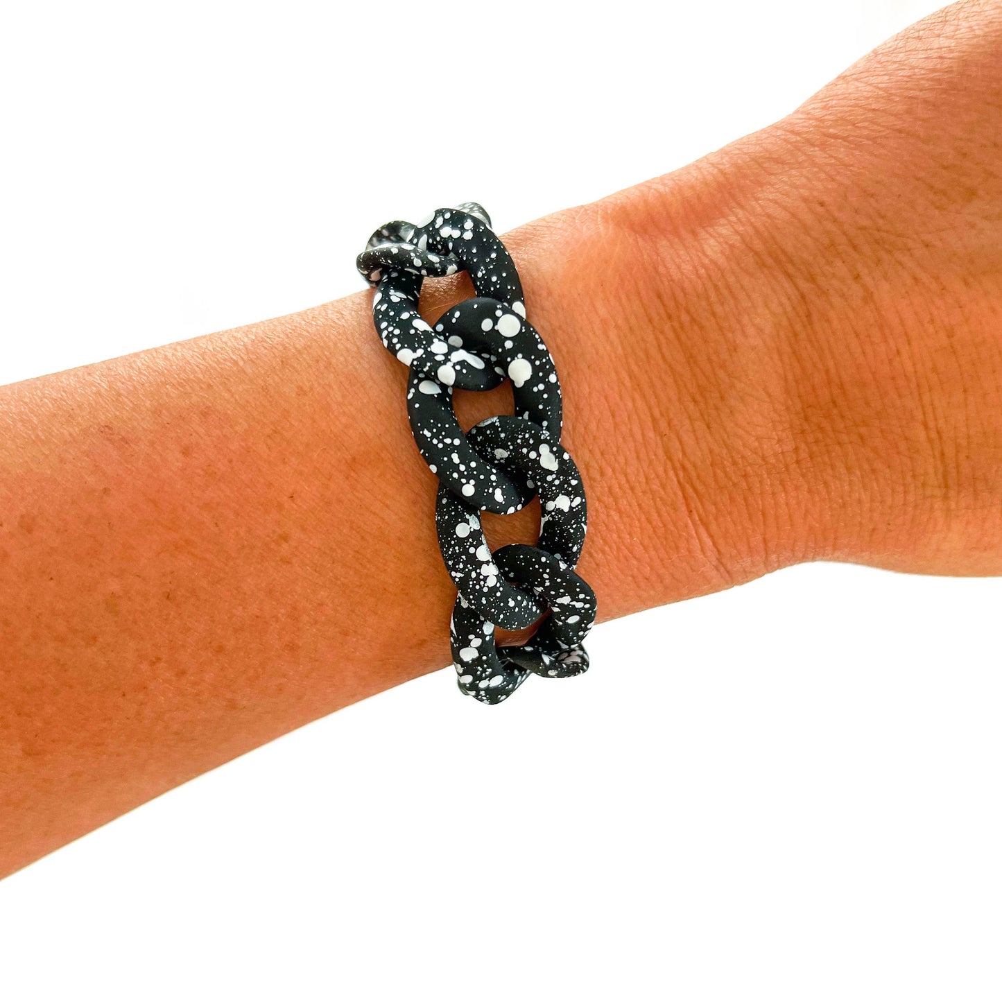 All Chunky Acrylic Chain Link Bracelet: Gold Carmel