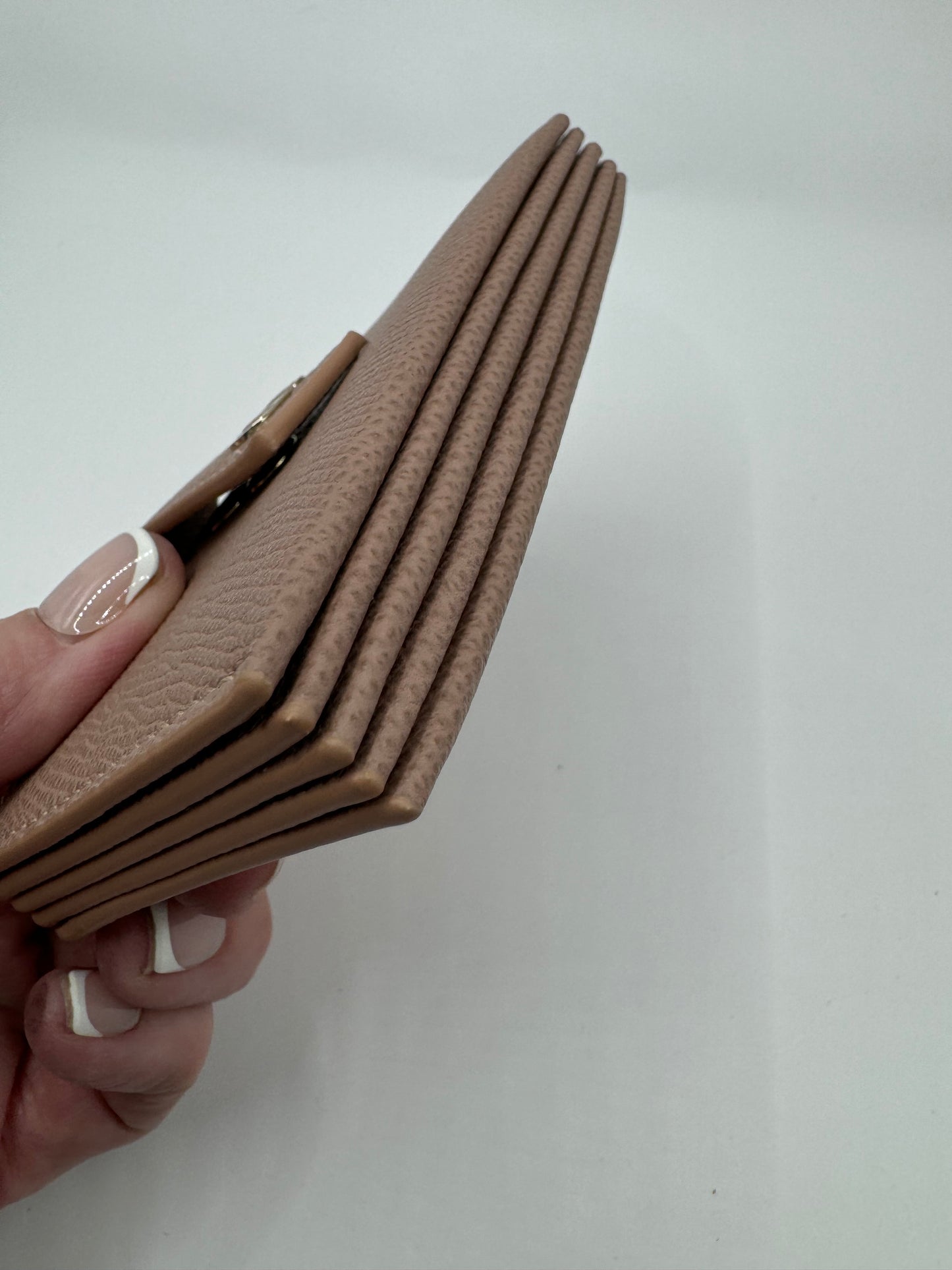 Dior 30 Montaigne 5 Pocket Cardholder SHW