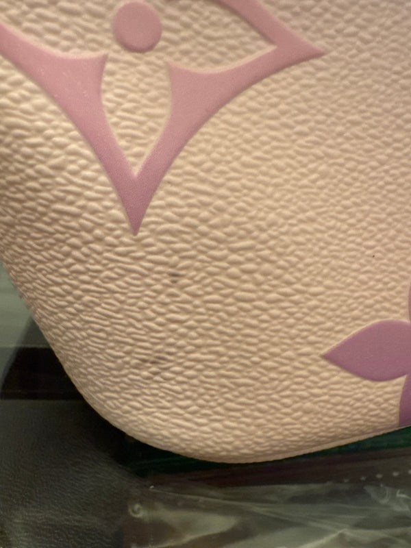 LOUIS VUITTON Monogram Giant Spring In The City Marshmallow Hobo PM Sunrise Past