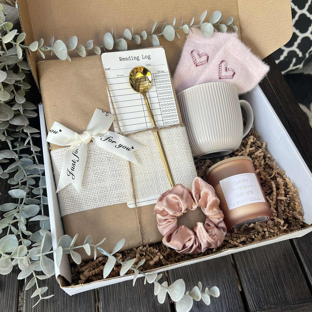 Coffee/Tea Lover Blind Date with a Book Gift Box: Mystery