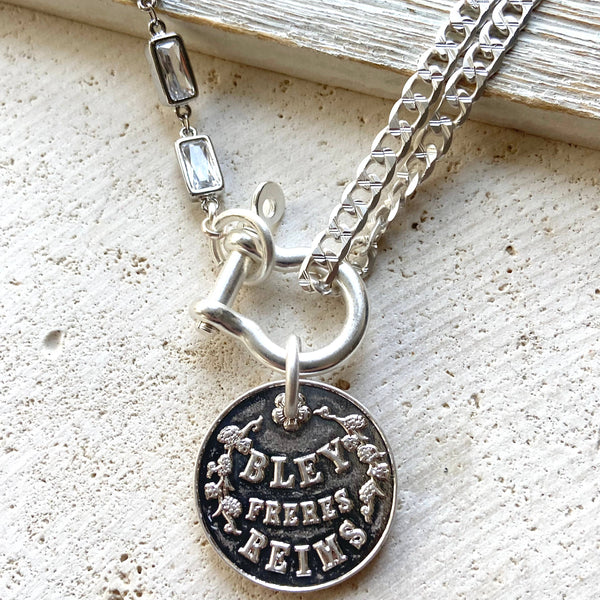 Edgy glam French champagne coin shackle necklace : Matte black