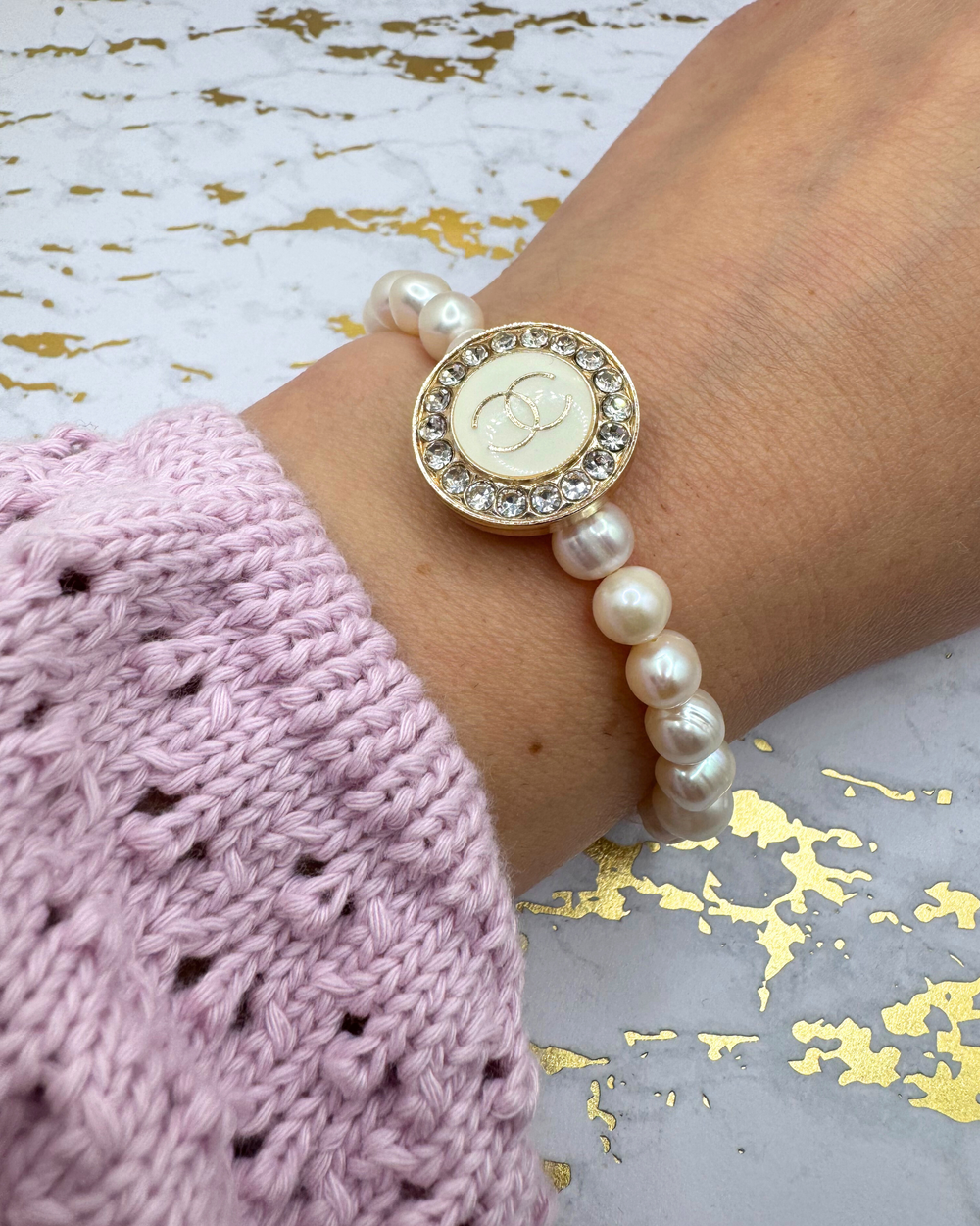 Freshwater Pearls Stretch Bracelet: 6" round pearl