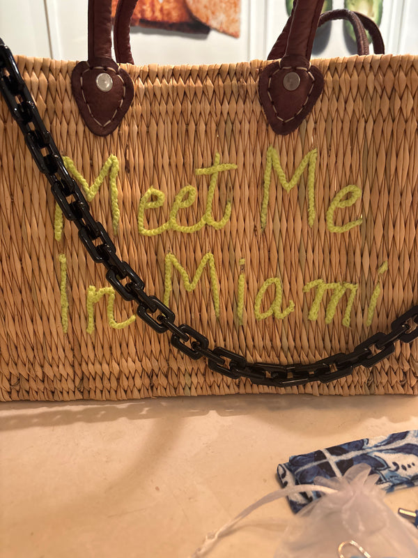 Convertible Ashley Acrylic Black Marble Strap: 23 inches