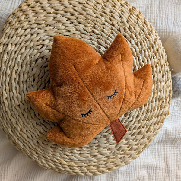 Sleepy Maple Leaf Plush | Rust