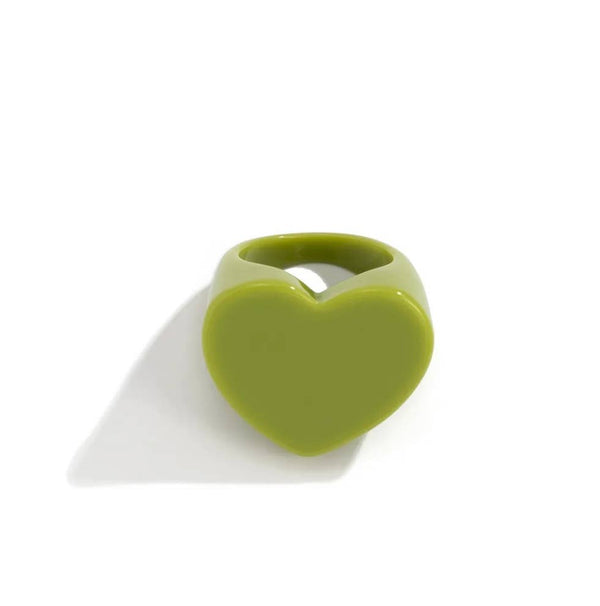 Sweetheart Acrylic Heart Ring | Pistachio