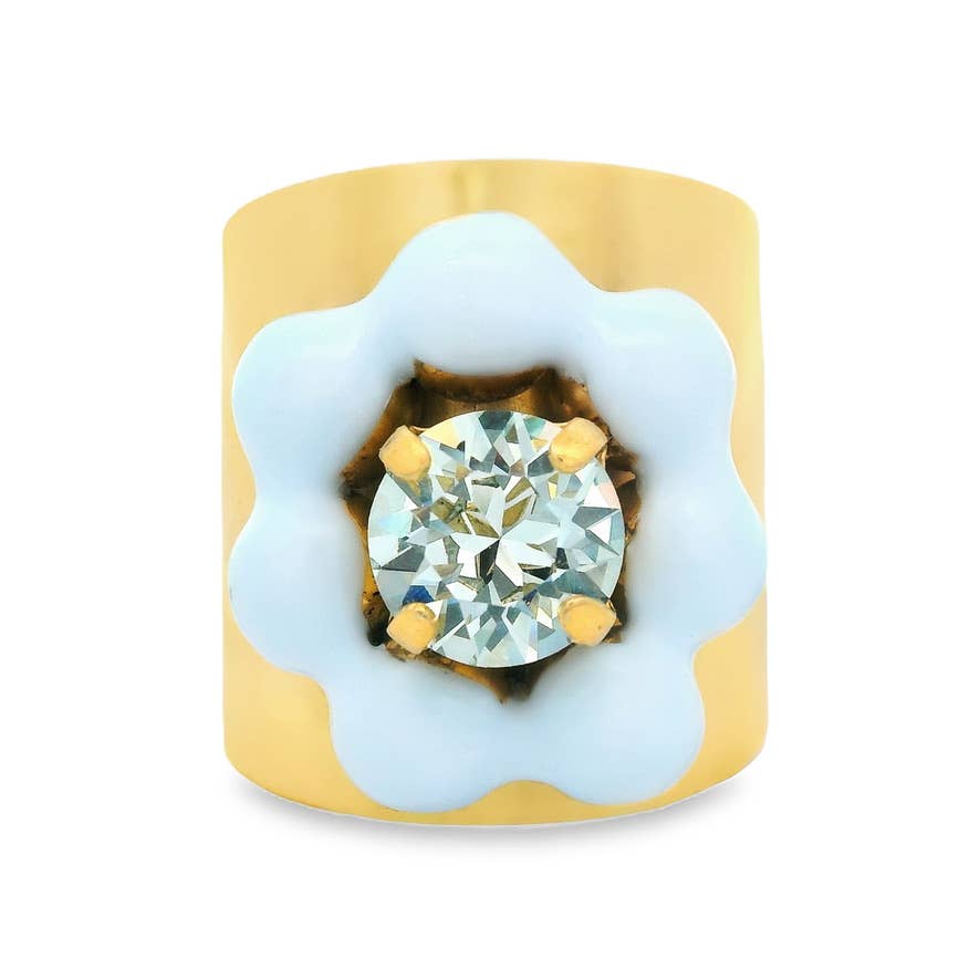 Nerissa Ring: Yelwyn