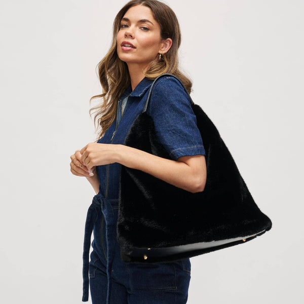 Chandler Hobo: Black