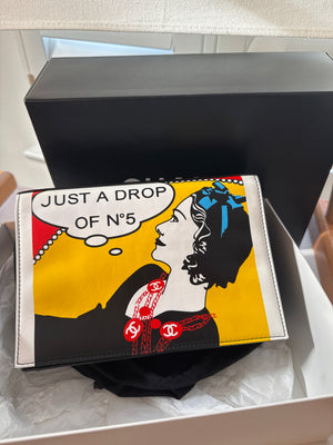 Collectors Chanel coco comics clutch - vintage