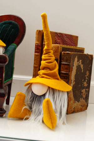 Fall Wizard Gnomes – Gold -Ivory Beard / Large