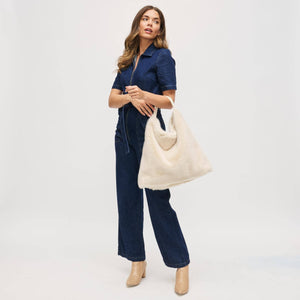 Chandler Hobo: Black