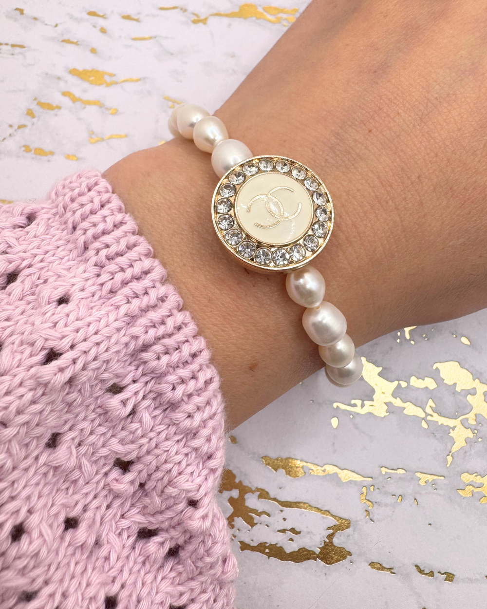 Freshwater Pearls Stretch Bracelet: 6.5" rice pearl shape