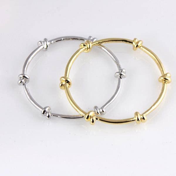 Knot Bangle: Silver
