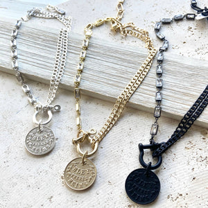 Edgy glam French champagne coin shackle necklace : Matte black