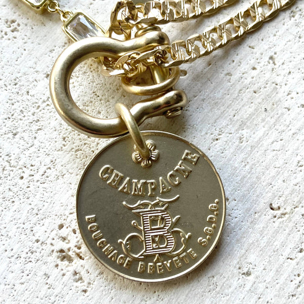 Edgy glam French champagne coin shackle necklace : Matte black