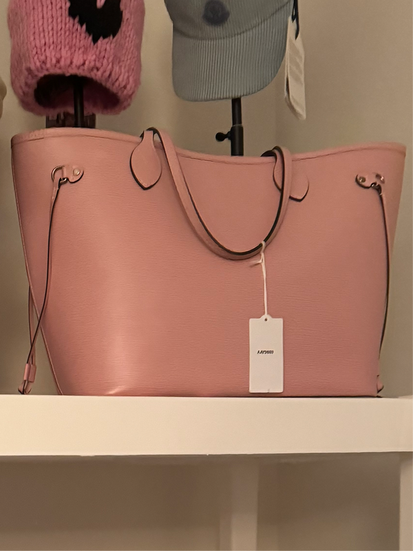 Louis Vuitton Pink Epi leather Neverfull MM with pouch