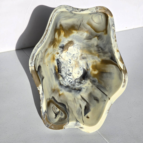 Organic Shape Resin Bowl - Entryway Catchall - Medium Size: Tiger