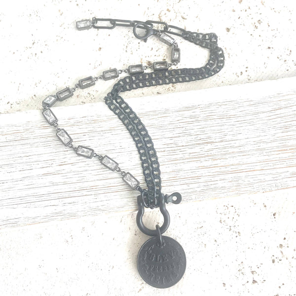 Edgy glam French champagne coin shackle necklace : Matte black