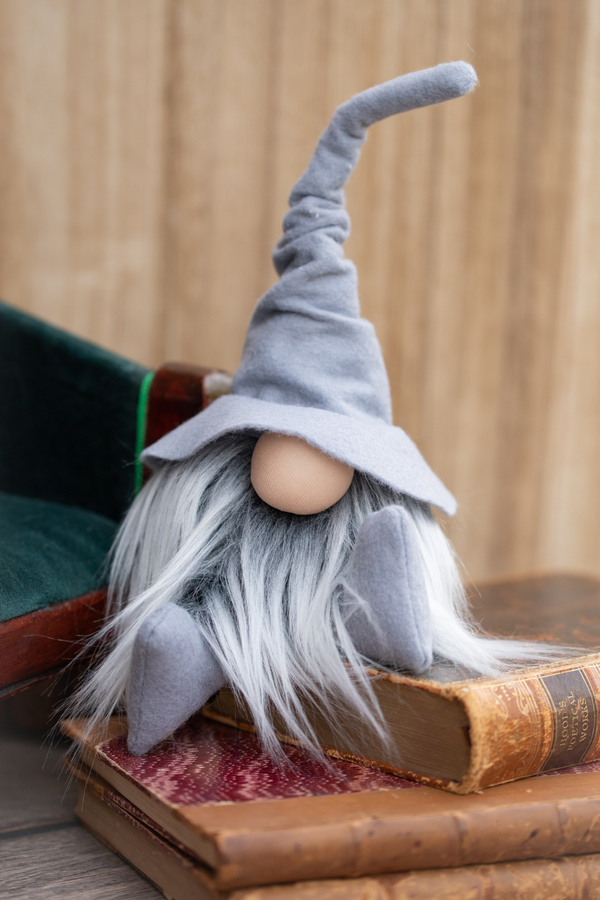 Fall Wizard Gnomes – Gold -Ivory Beard / Large