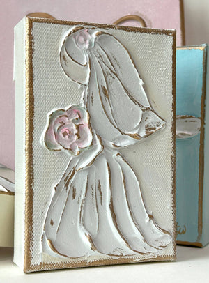 Bride with bouquet   |  wedding  |  bride 4x6 wood block