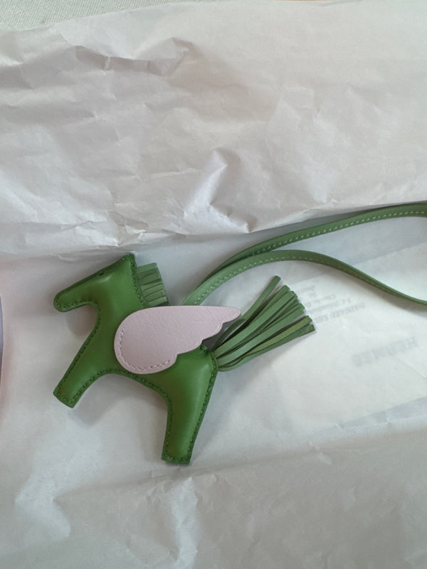 Hermes’ Rodeo Pegasus PM B stamp 2023 bag charm