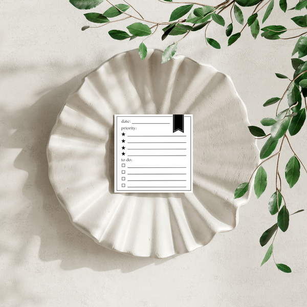 Daily To Do List & Priority Plan: 50 Sheet Post-It Notepad