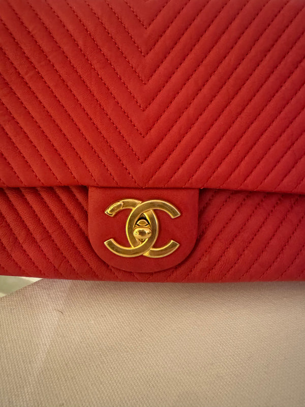 Chanel Red Medium Wrinkled calf leather Quilted Chevron Medallion Charm Surpique Flap