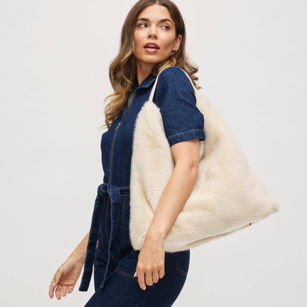 Chandler Hobo: Black