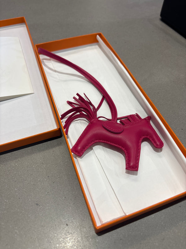 Hermes Pegasus Rose