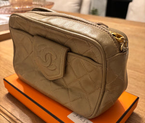 Chanel Vintage Small Tassel Camera Bag – Beige Caviar Leather (1989)