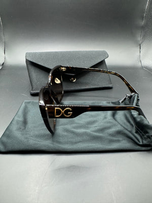 Dolce & Gabbana 53mm Cateye light Tortoise sunglasses GHW DG on temple
