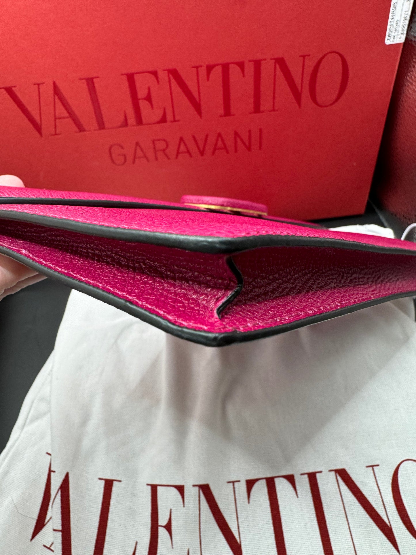 Valentino large Berry monochromatic V logo clutch/portfolio