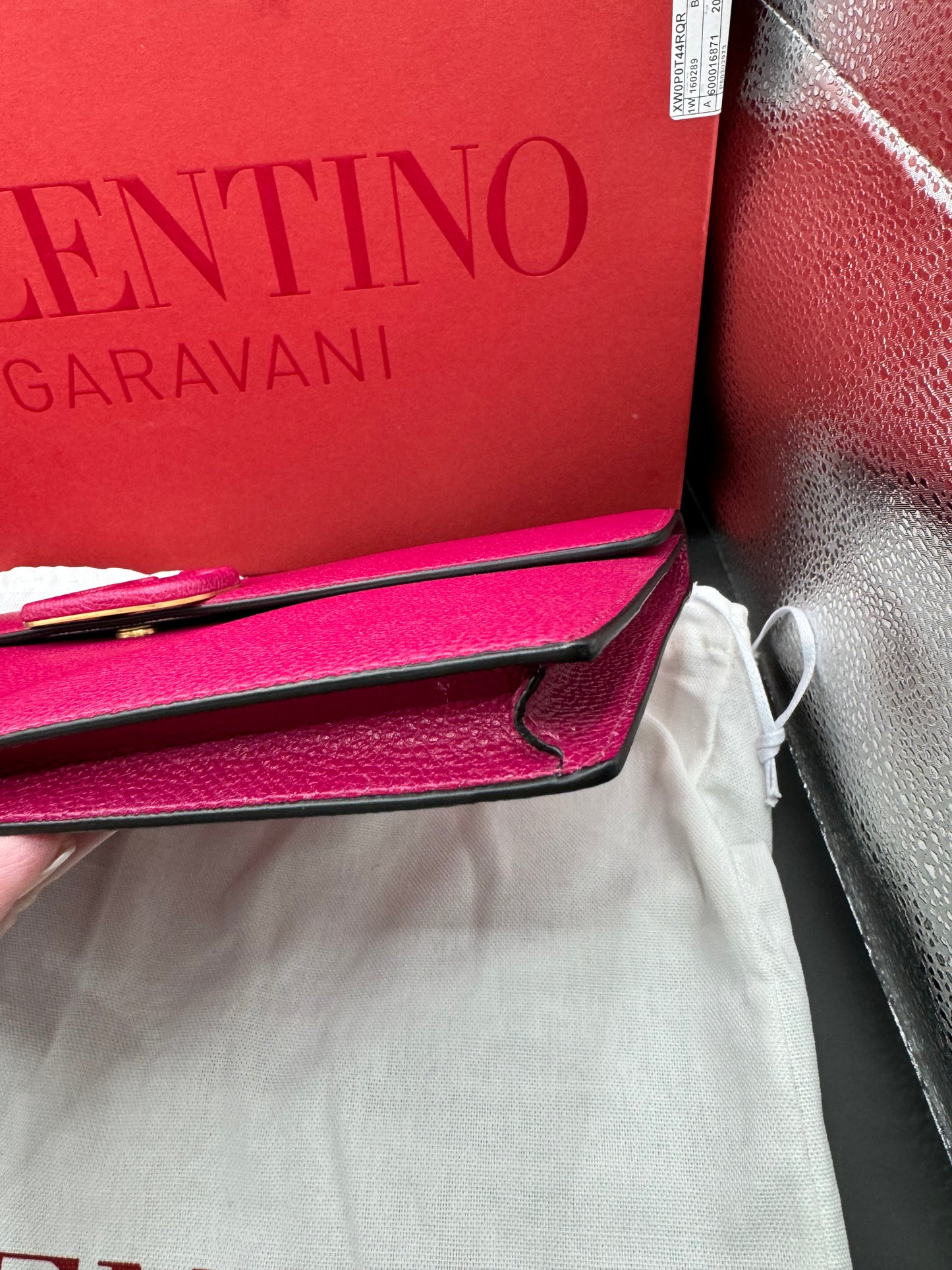 Valentino large Berry monochromatic V logo clutch/portfolio