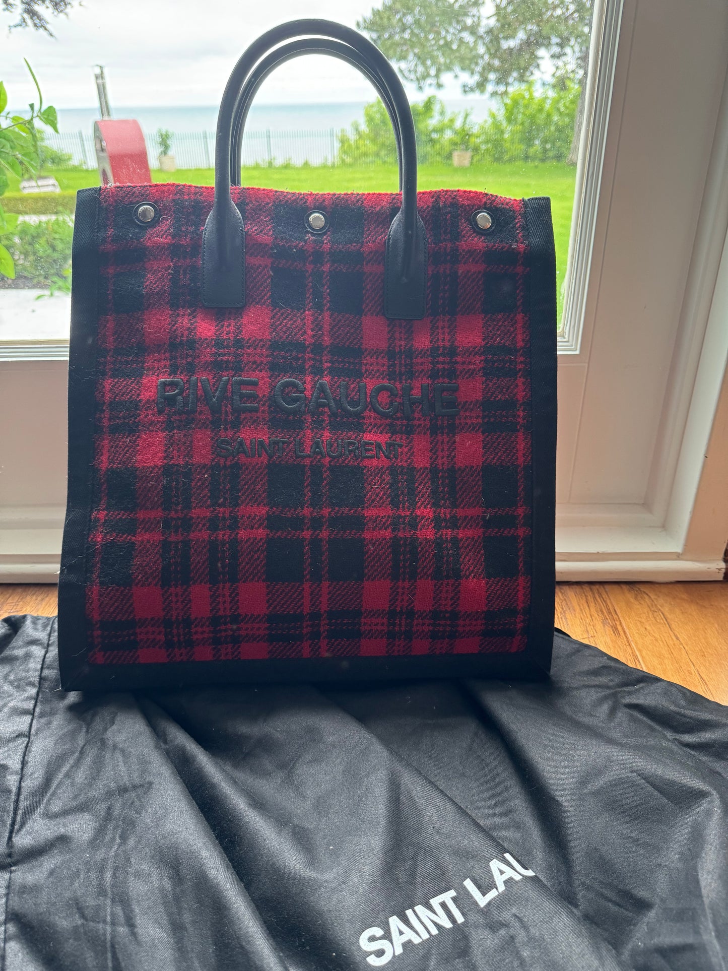 Saint Laurent/YSL Noe Wool Tartan Rive Gauche Shopper Tote Bag Limited edition runway