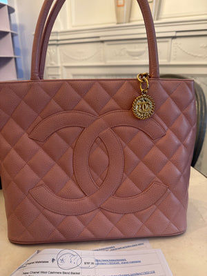 CHANEL BY KARL LAGERFELD PALE PINK CAVIAR LEATHER 2003 MEDALLION TOTE LOGO PURSE