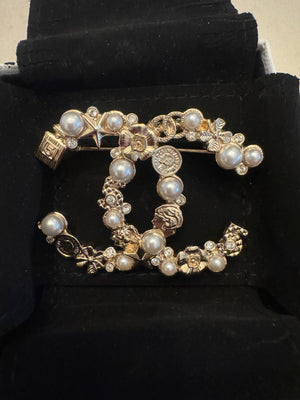Chanel Gold & Pearl floral CC Brooch