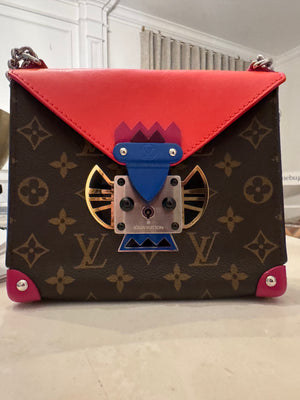 Monogram Pochette Mask PM Corail