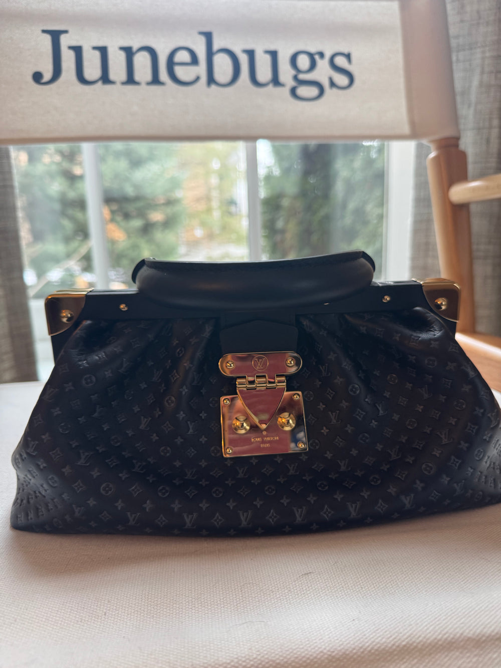 LOUIS VUITTON
*Like New & Rare* Black Monogram 2way Clutch Chain Shoulder Bag