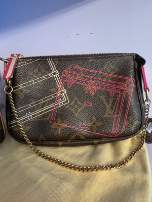 LOUIS VUITTON - PRISTINE✨Damier Ebene Mini Pochette Accessories