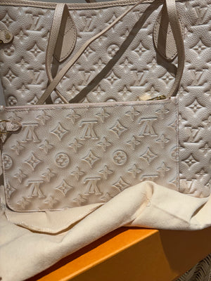 Louis Vuitton New White Gradient Empteinte leather Neverfull MM with pouch