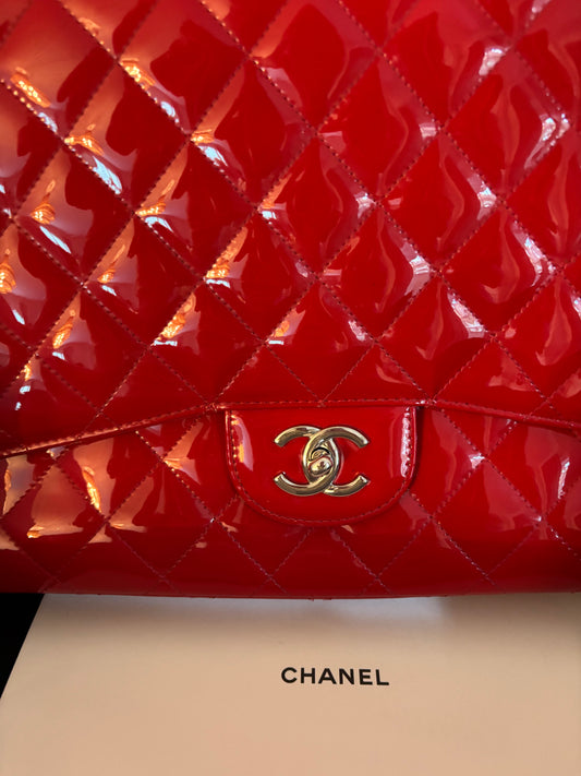 Chanel Maxi Classic Single Flap – Red Patent Leather with Silver Hardware