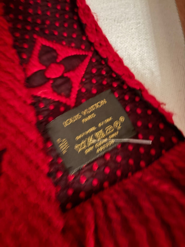 Louis Vuitton Red Wool Logomania Knit Scarf