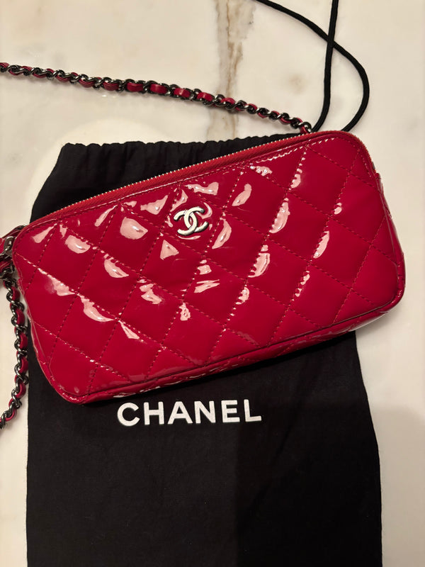 Chanel Red Patent CC double zip wallet on removable chain