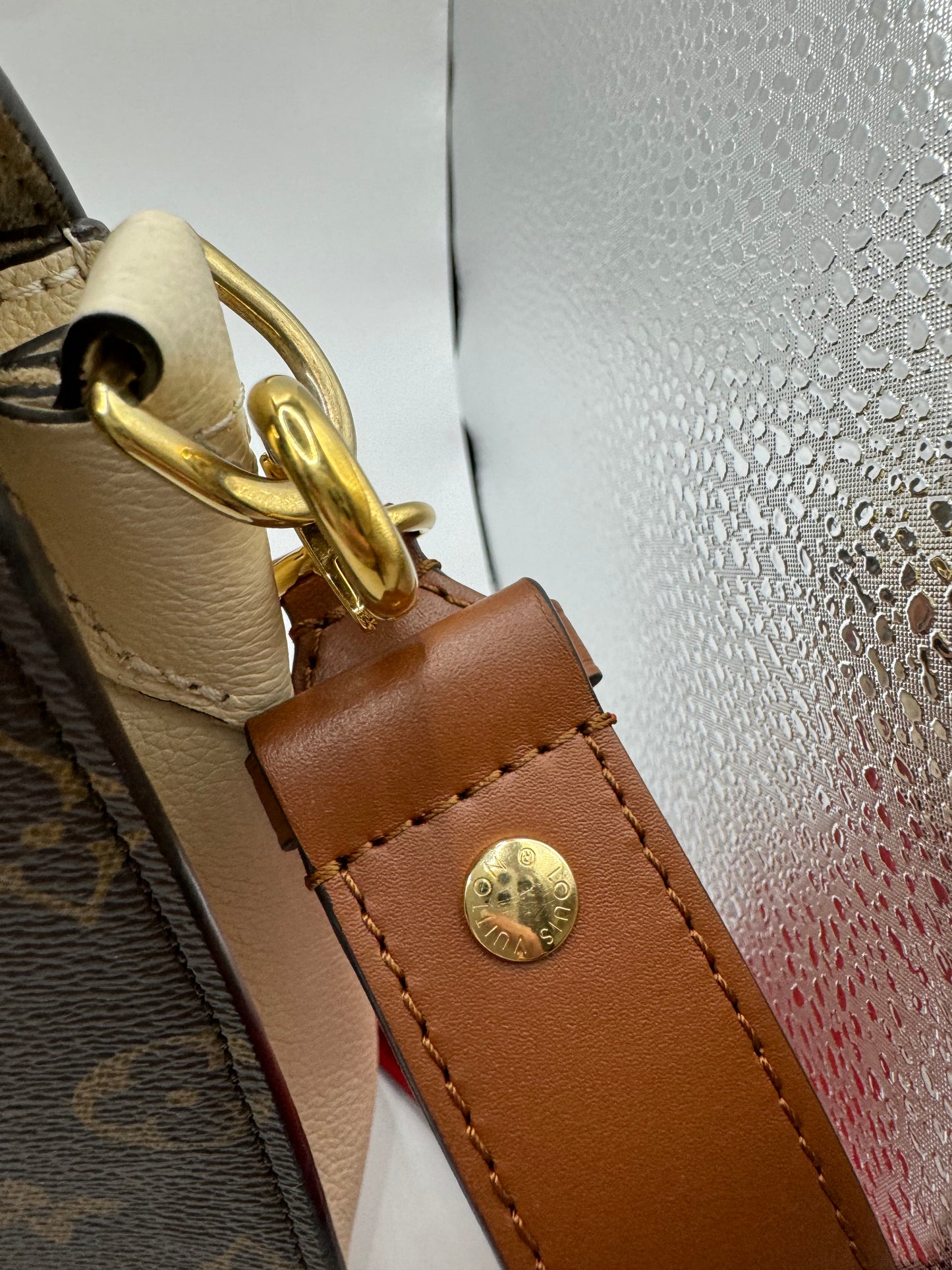 Louis Vuitton Vaugirard Leather Handbag