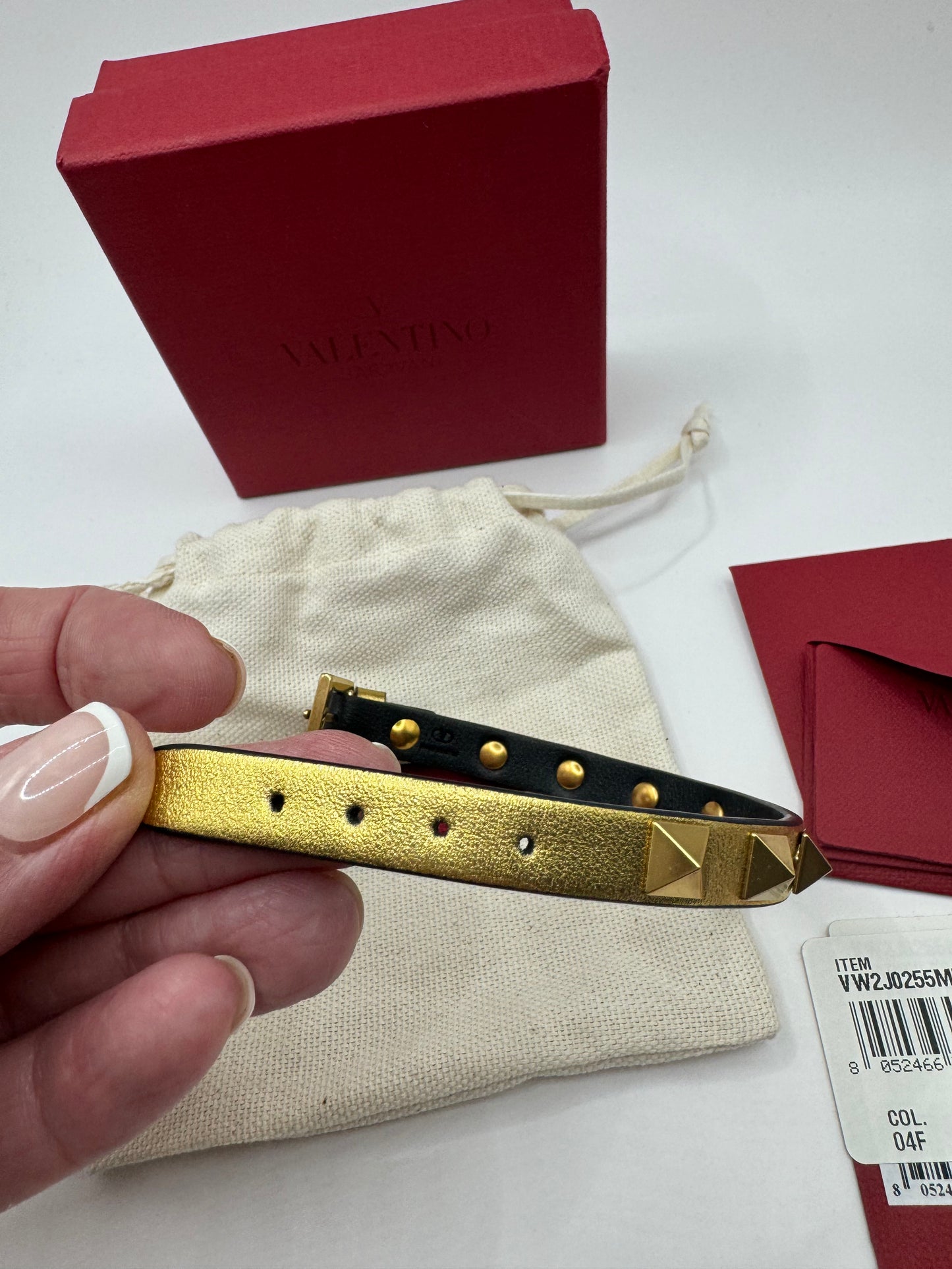 Valentino Garavani Gold on Gold Rock stud leather bracelet - hard to find