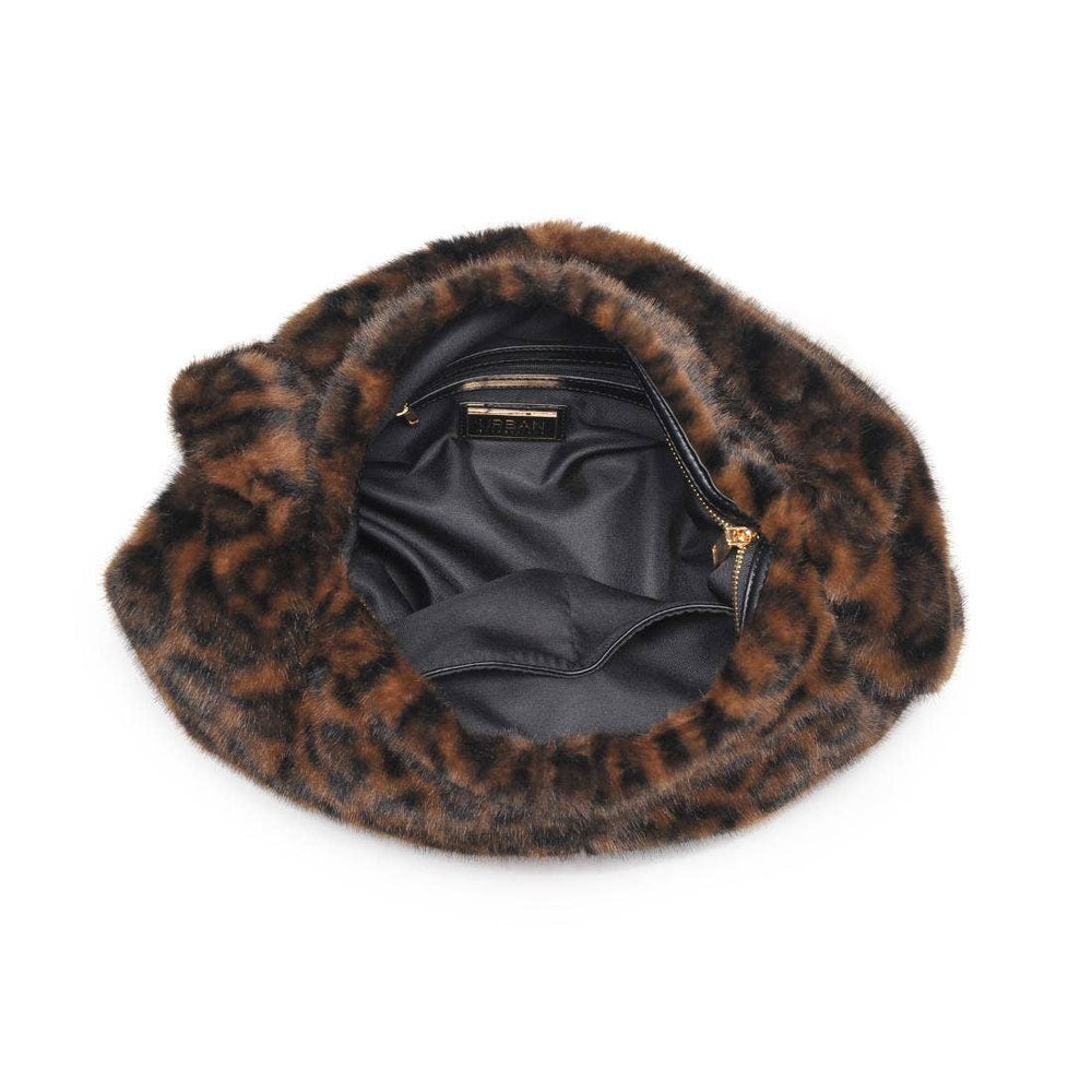 Cecilia Hobo: Leopard
