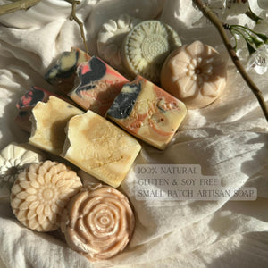 Self Love Blind Date with a Book Gift Set: Memoir/Biography