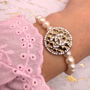 Freshwater Pearls Stretch Bracelet: 6"