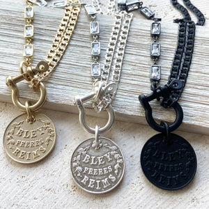 Edgy glam French champagne coin shackle necklace : Matte black