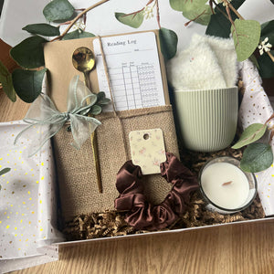 Coffee/Tea Lover Blind Date with a Book Gift Box: Mystery