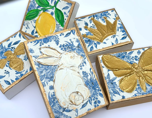Chinoiserie Art Blocks |  botanicals blue white bridal tea: 4x6 bunny